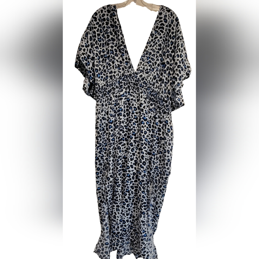 NWT animal print coverup. Boho Me size 1X.